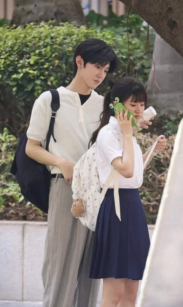 Thùng Giác Cảm Xúc