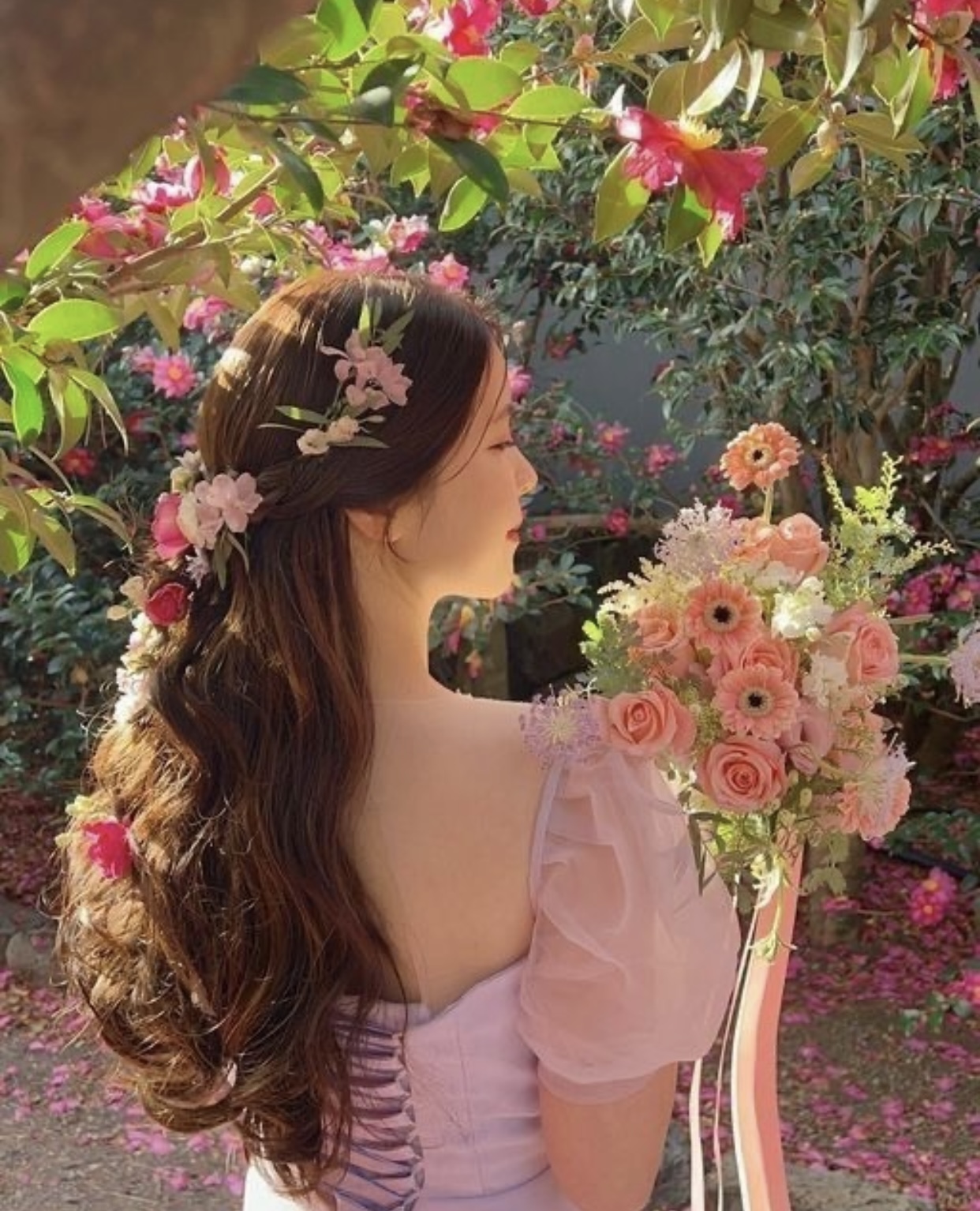 Anh Ấy Có Tình Cảm Với Một Nữ Thực Tập Sinh Mới