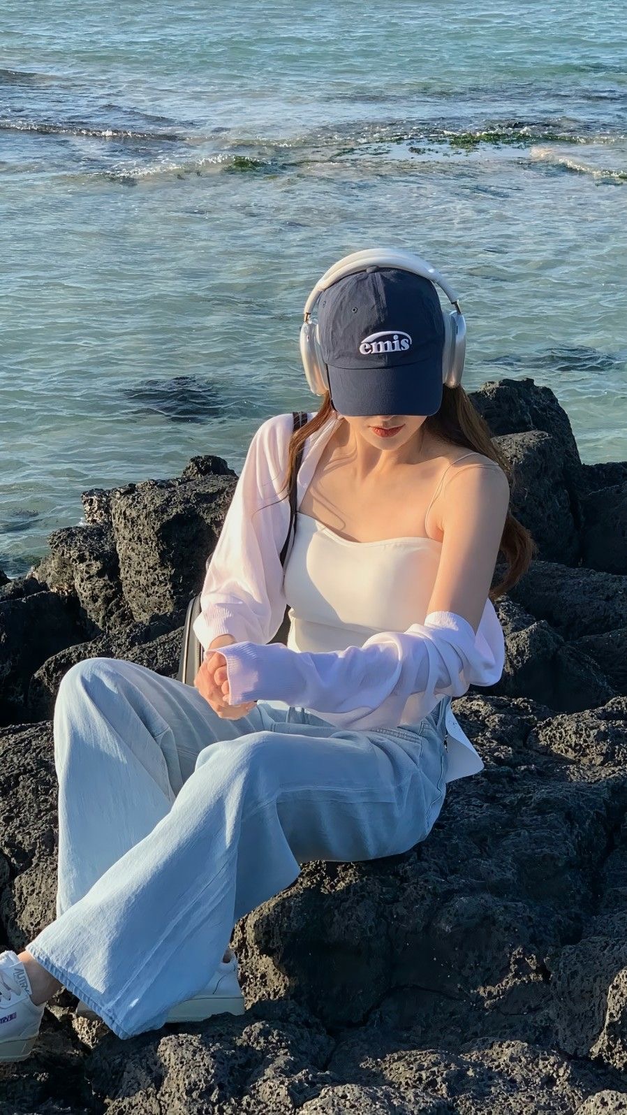 BUÔNG BỎ MỐI TÌNH BA NĂM