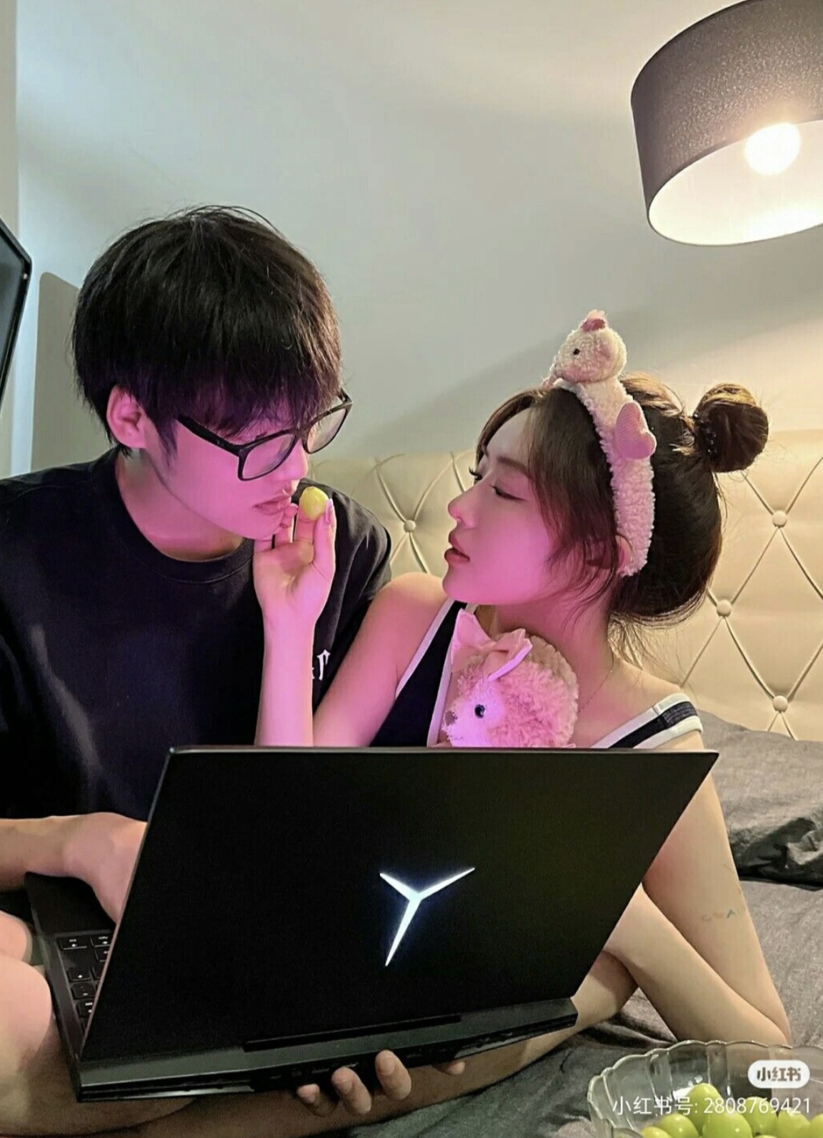 SÓNG GIÓ HÔN NHÂN