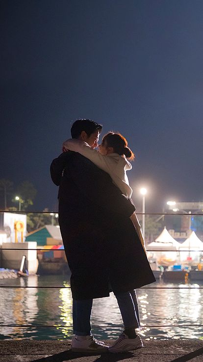 SỐNG LẠI MỘT LẦN TÔI CHỈ MUỐN Ở BÊN ANH ẤY