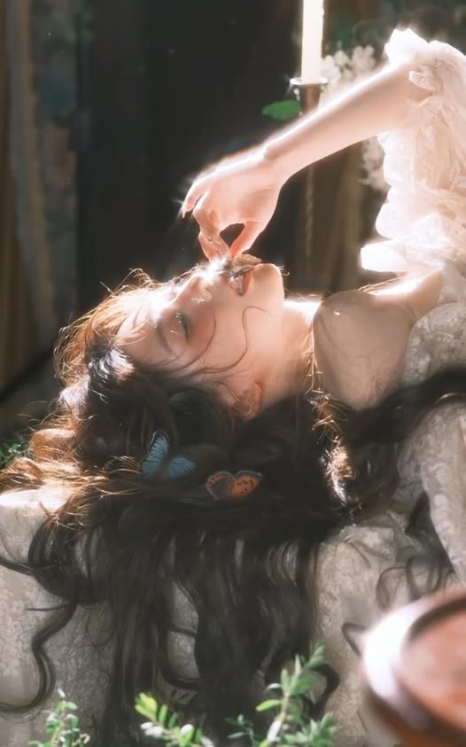 SA VÀO VŨNG BÙN LẦY