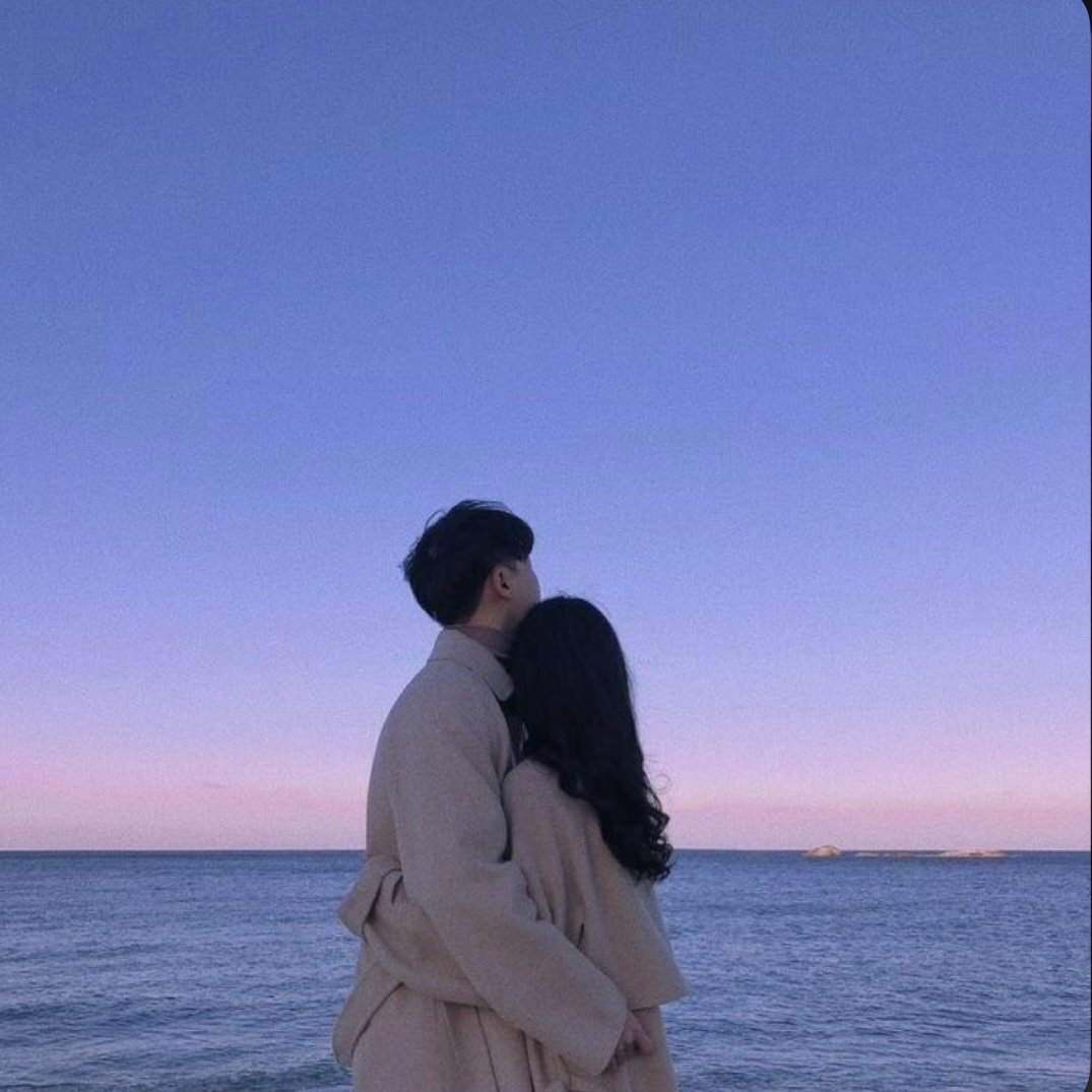 RẠN NỨT MỘT TRÁI TIM