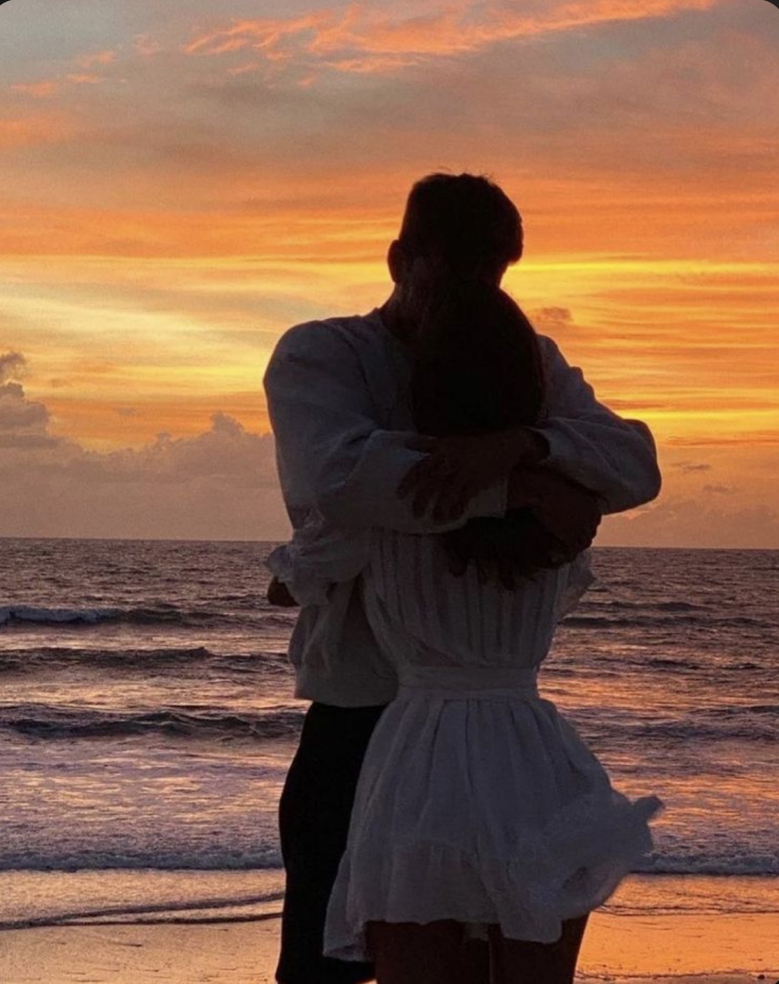 TÌNH CẢM BỘI BẠC HƠN CỎ DẠI