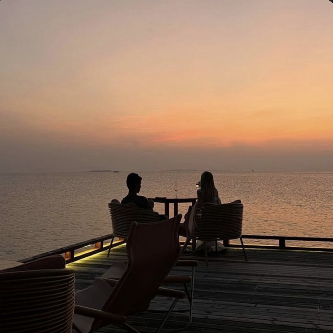 VỎ BỌC TÌNH CẢM