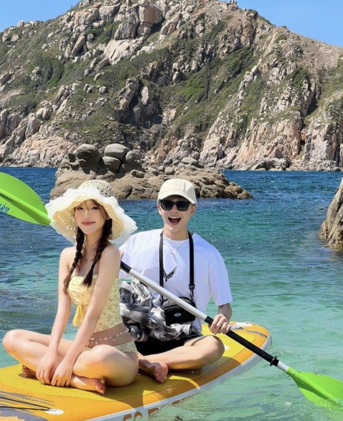 NỐI LẠI TÌNH XƯA VỚI BẠN TRAI CŨ