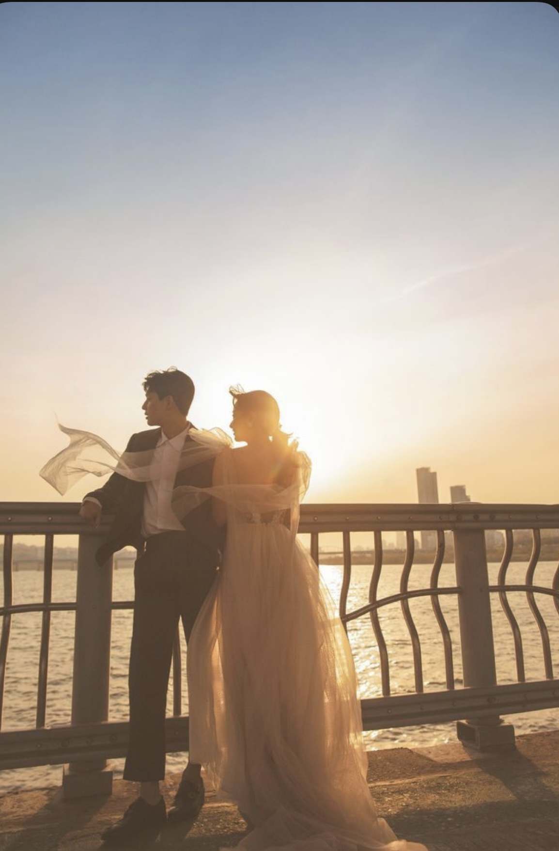 CHÚNG TA DỪNG LẠI ĐI