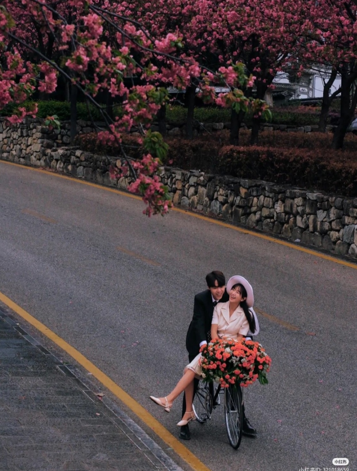 GIÓ THU CUỐI TRỜI