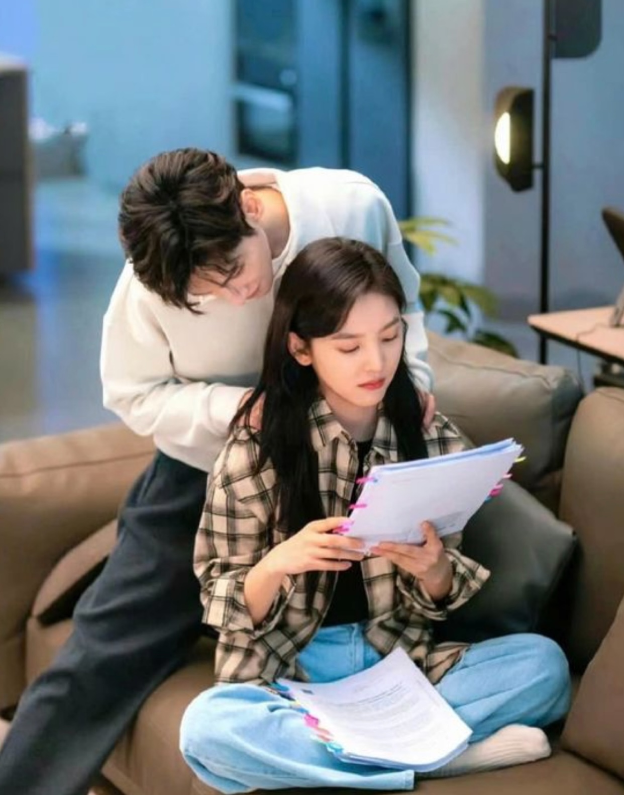 CHÂN TÌNH Ở NƠI ANH