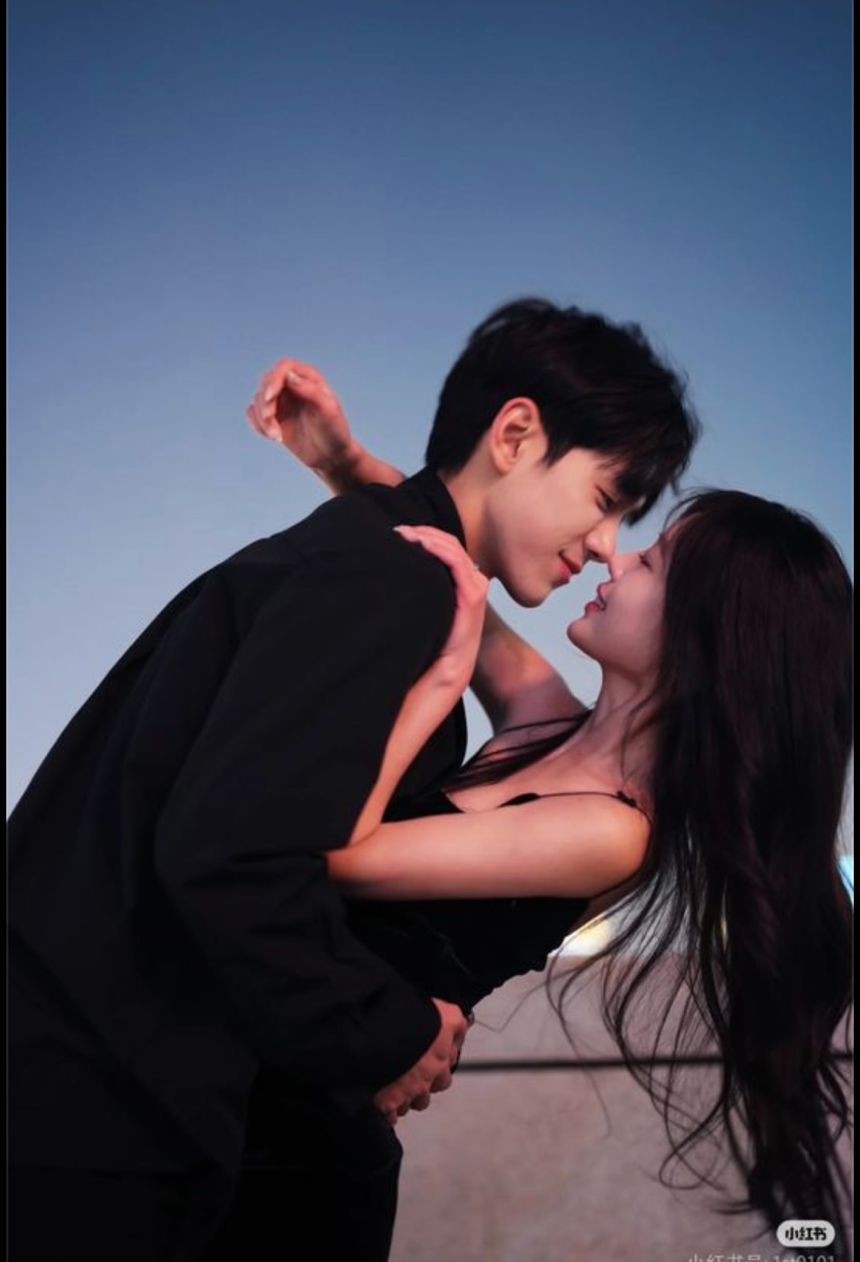 TÌNH YÊU CỦA TÔ MIÊN