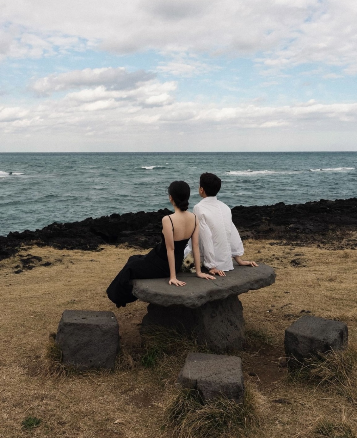 TRỌNG SINH TRỞ LẠI TÔI CHỌN NGƯỜI NGƯỜI ĐẾN SAU