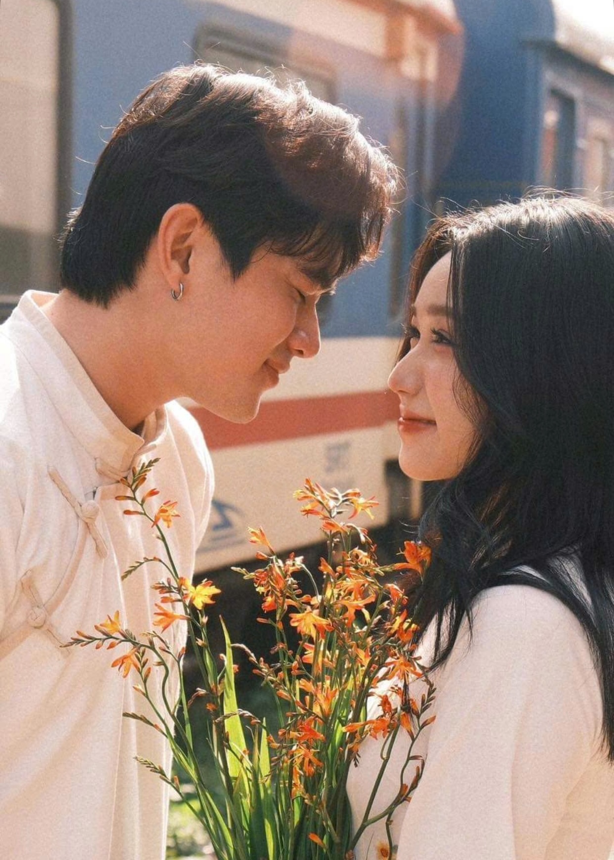 CHỊ DÂU EM CHỒNG