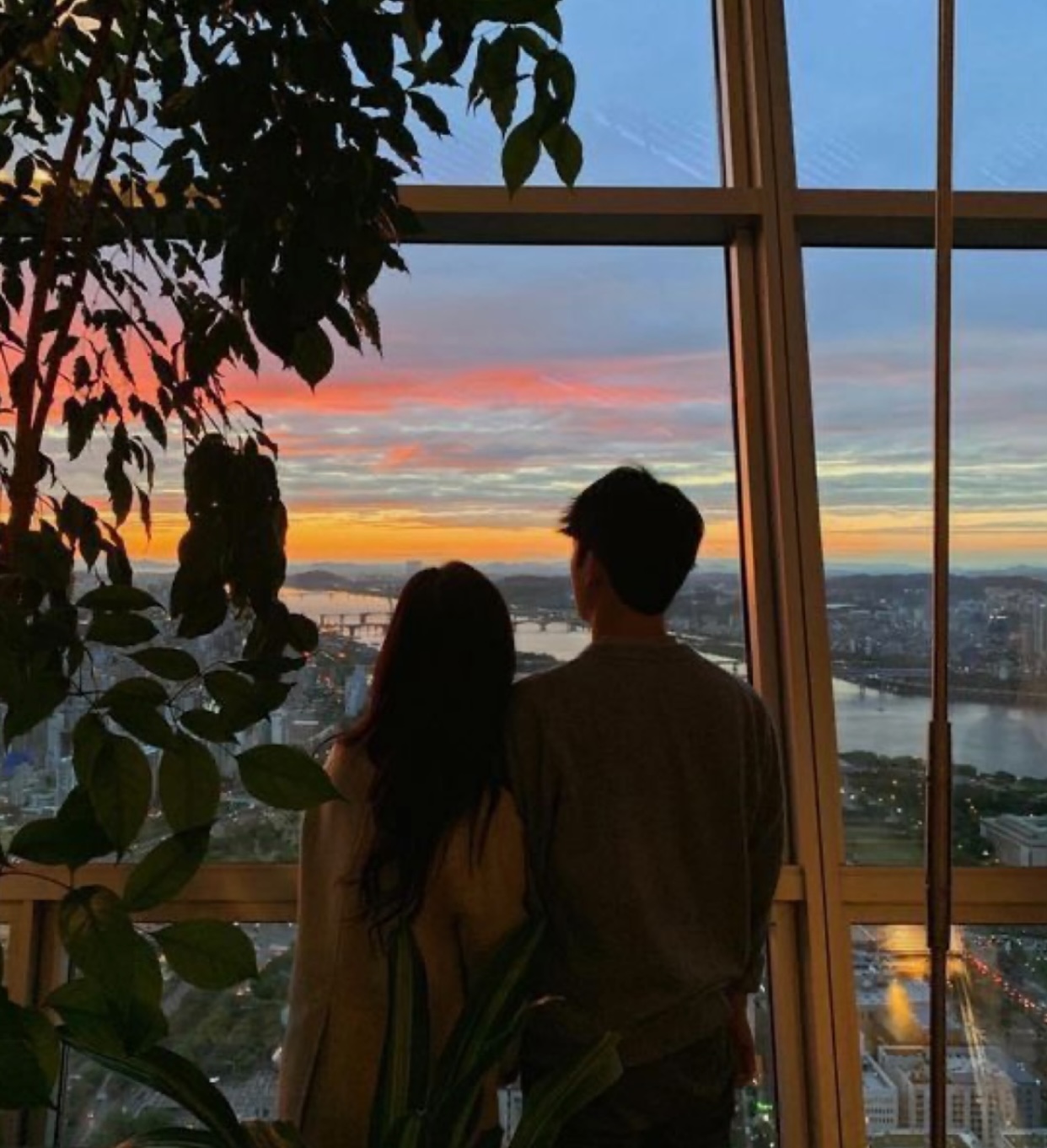 BẠN ĐỒNG HÀNH DU LỊCH