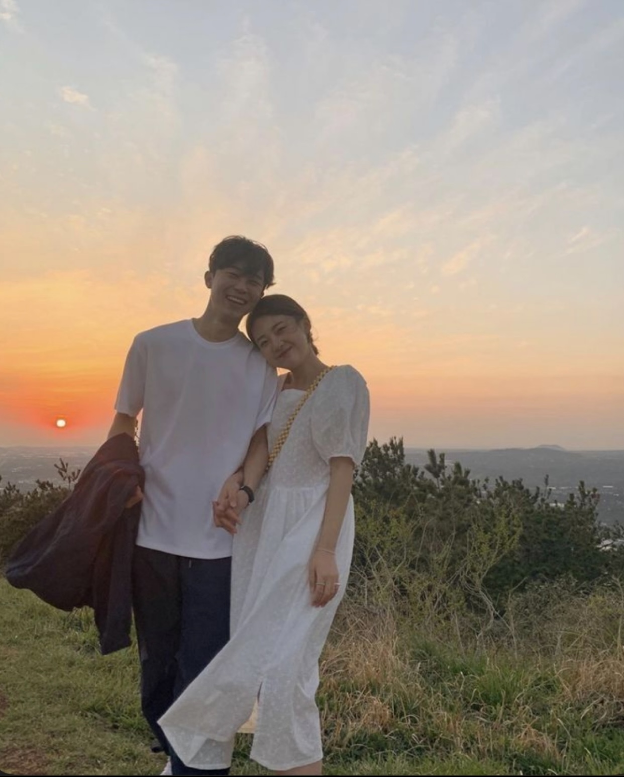 CHIẾC THẺ ĐEN MỞ KHOÁ TÌNH YÊU