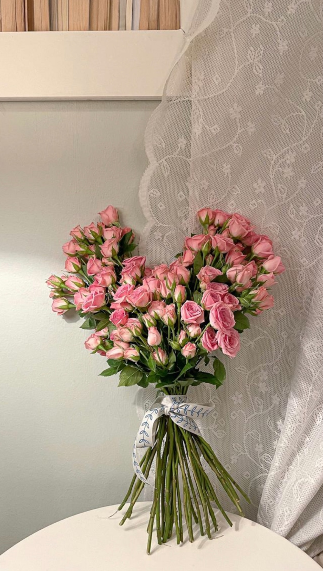 RƠI VÀO LƯỚI TÌNH