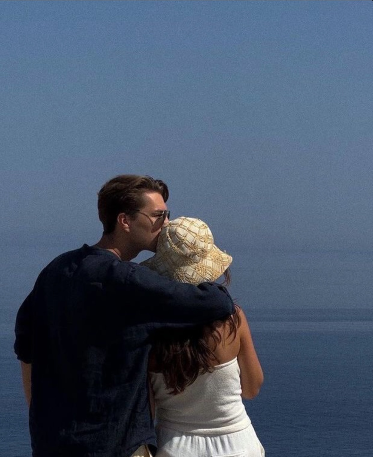 RỜI ĐI KHI TRƯỞNG THÀNH