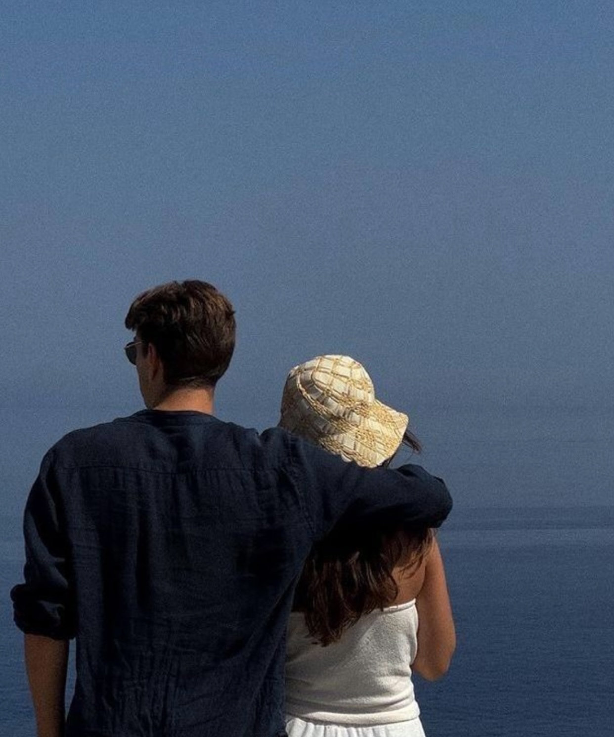 PHÁT HIỆN CHỒNG NGOẠI TÌNH