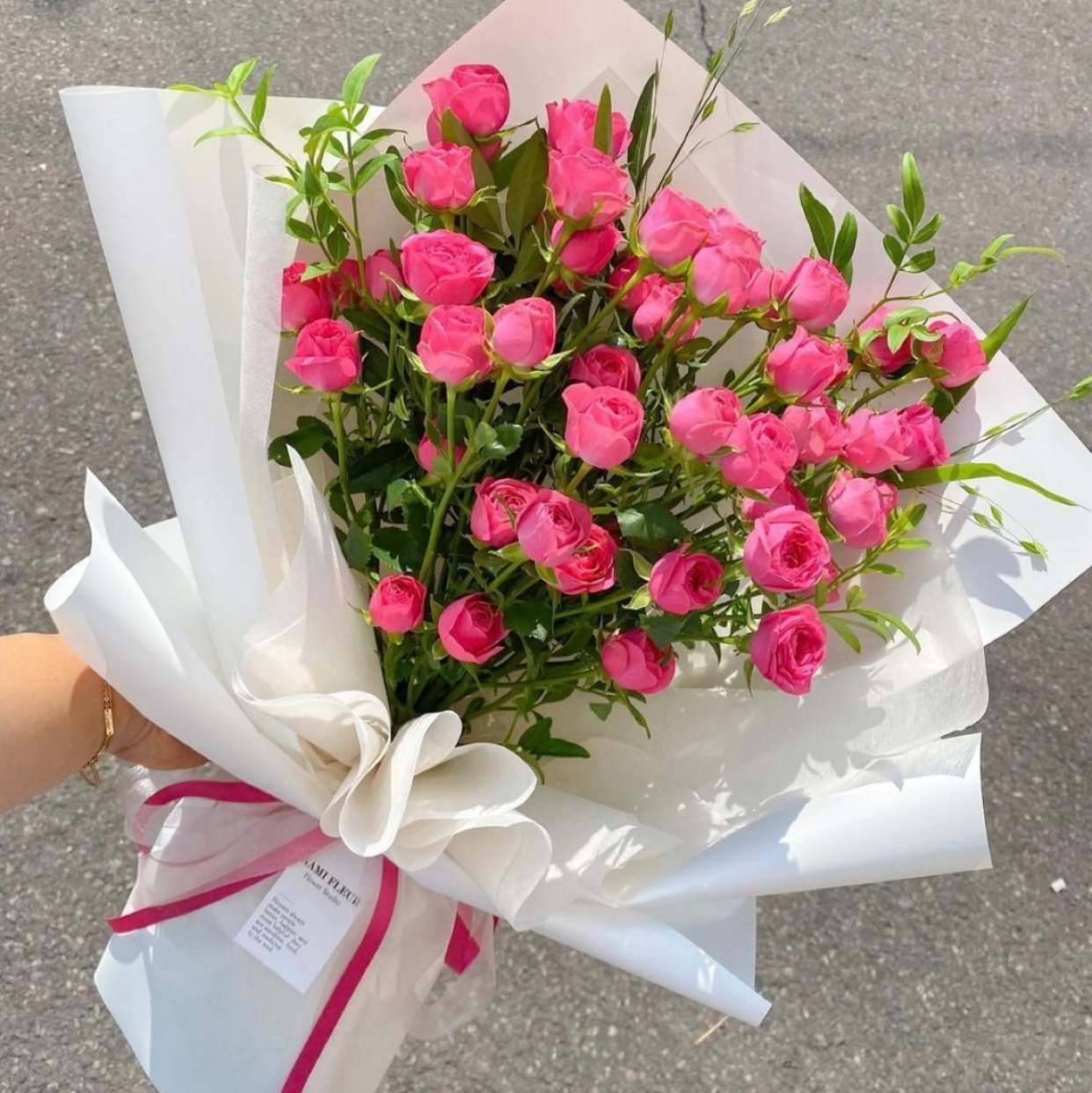 MẬT NGỌT NGÀY LỄ