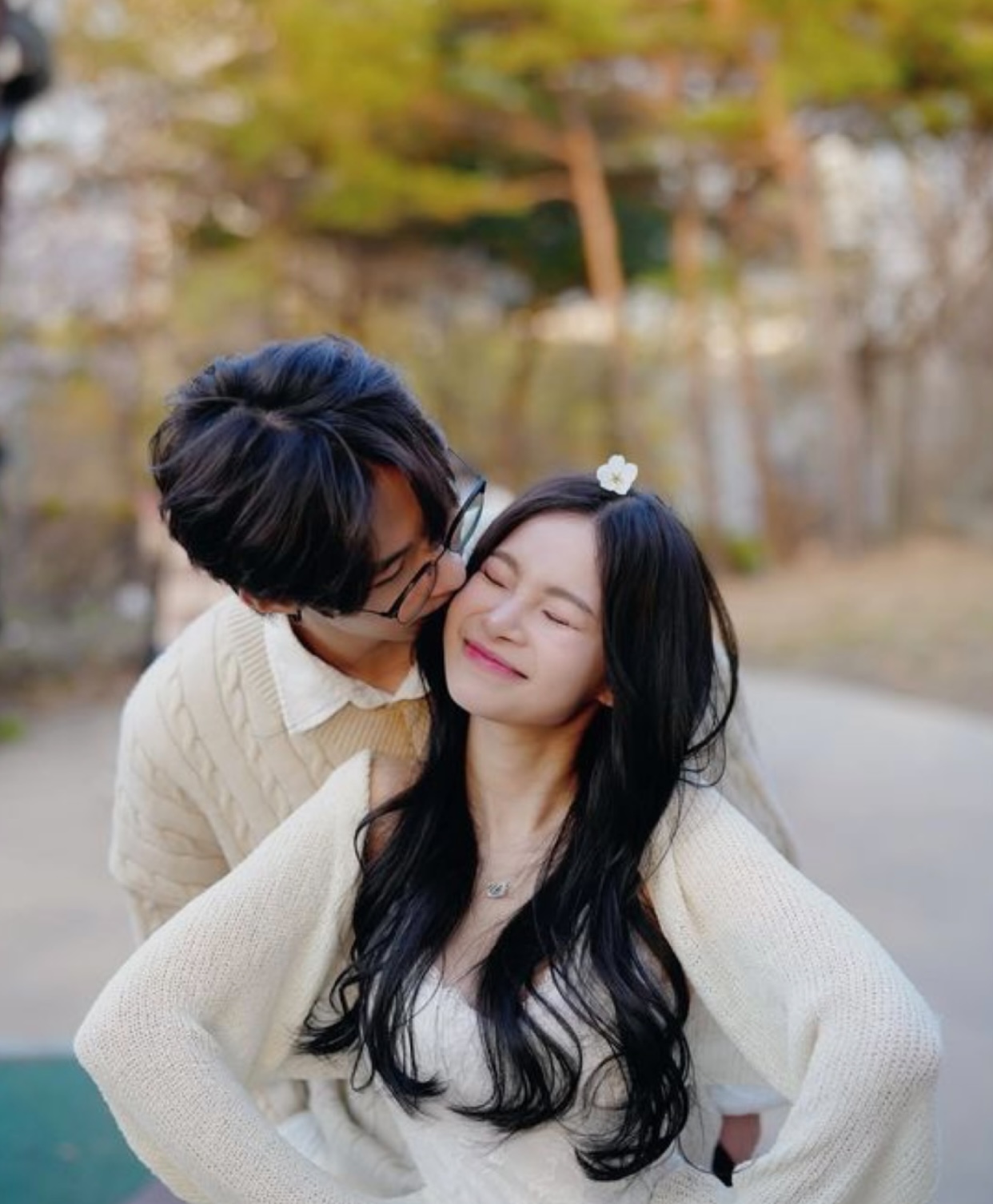 KẾT HÔN VỚI TỔNG TÀI BÁ ĐẠO