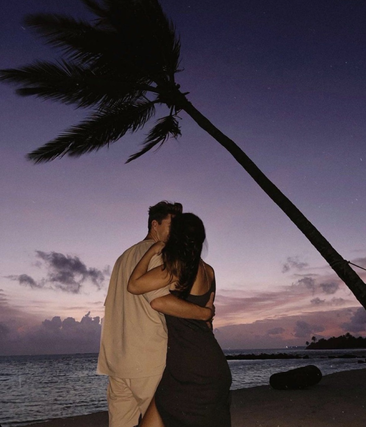 BẠN TRAI TÔI GIẤU TÔI VỀ QUÊ XEM MẮT