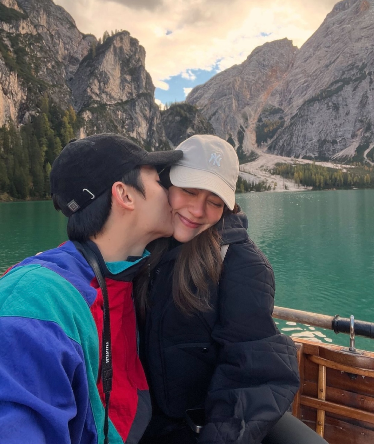 KHÔNG NỠ LÀM TỔN THƯƠNG EM