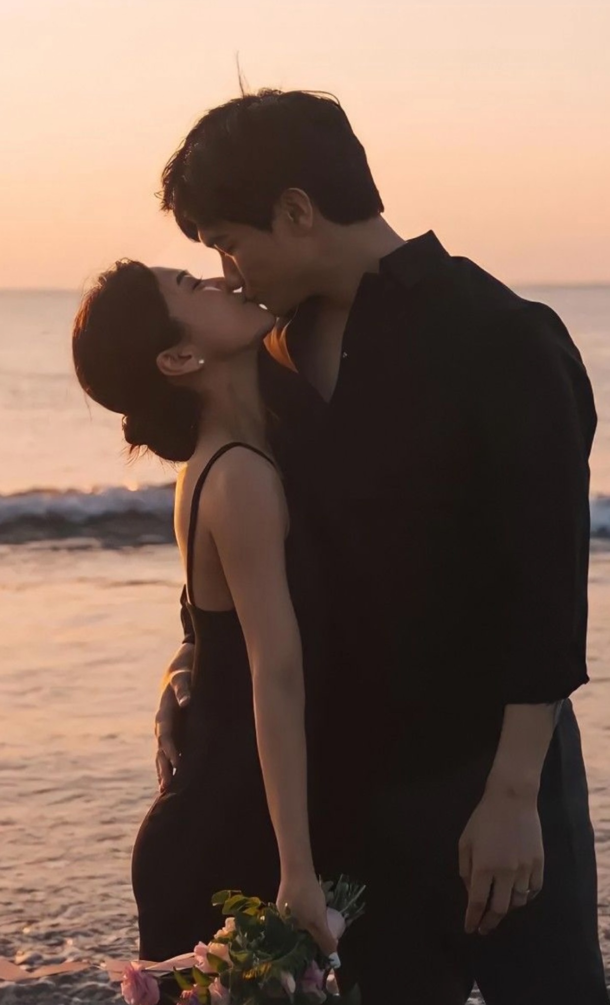 THỬ THÁCH TÌNH CẢM FULL