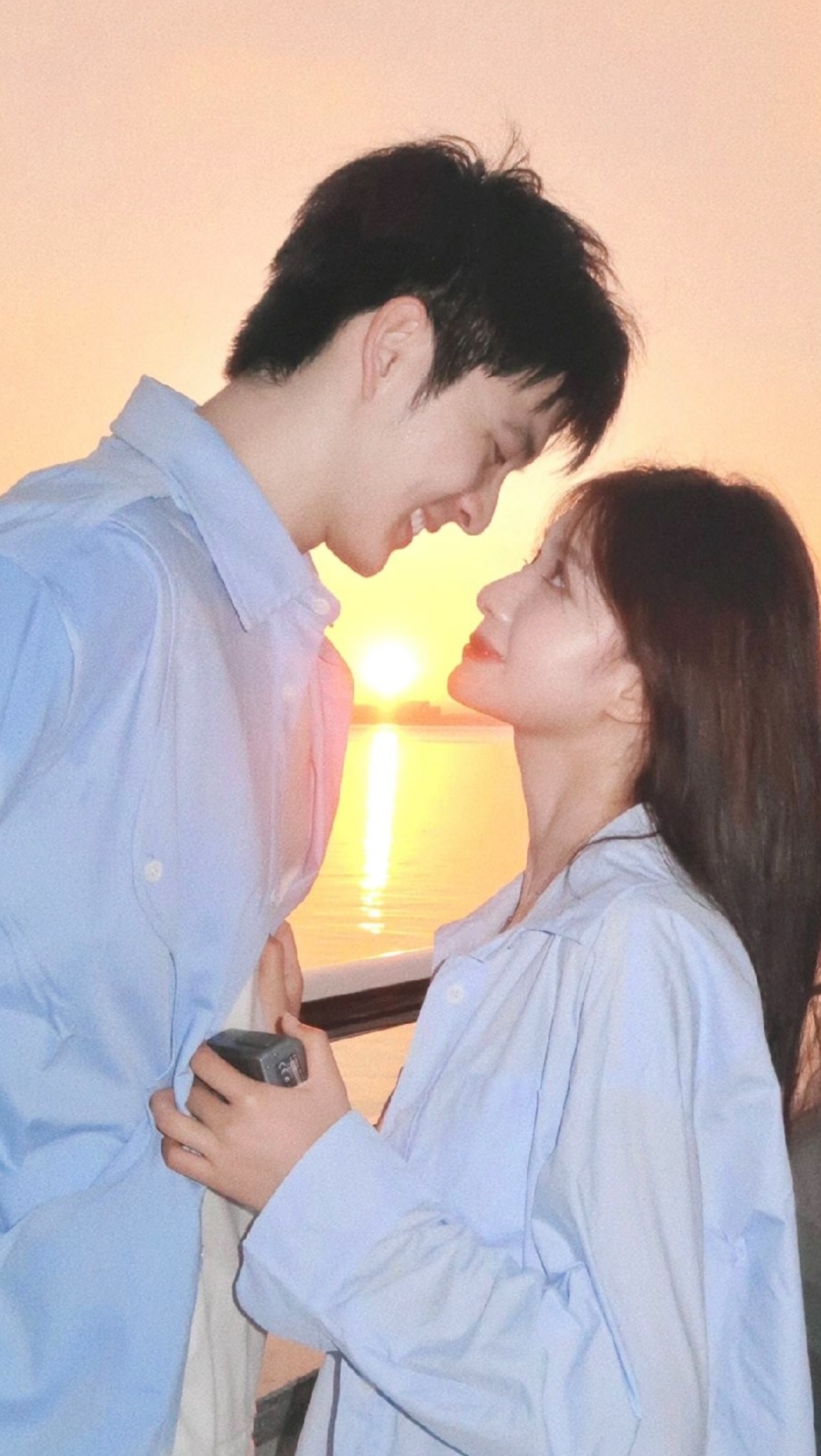 EM ĐỒNG Ý THƯƠNG ANH CẢ ĐỜI