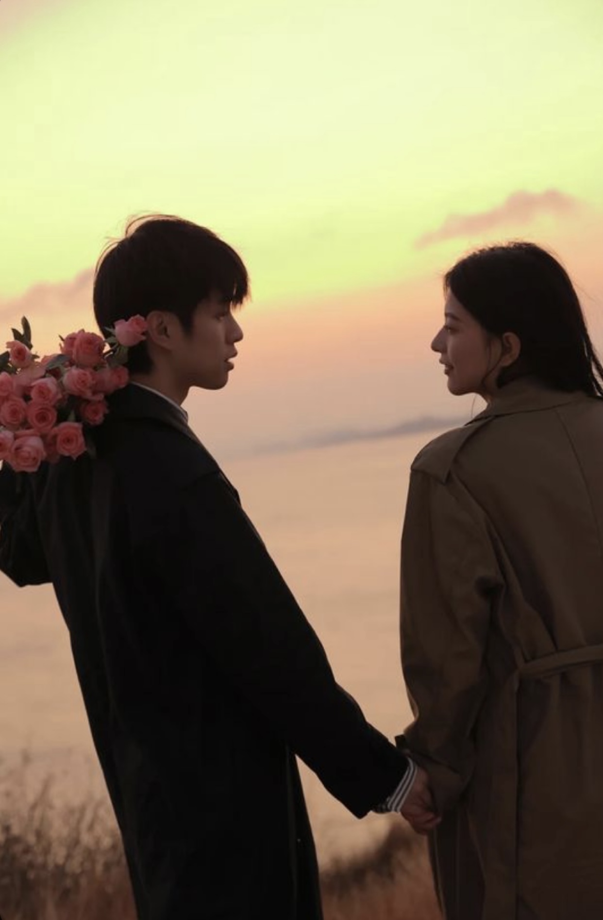 TINH TÚ TRÊN BẦU TRỜI