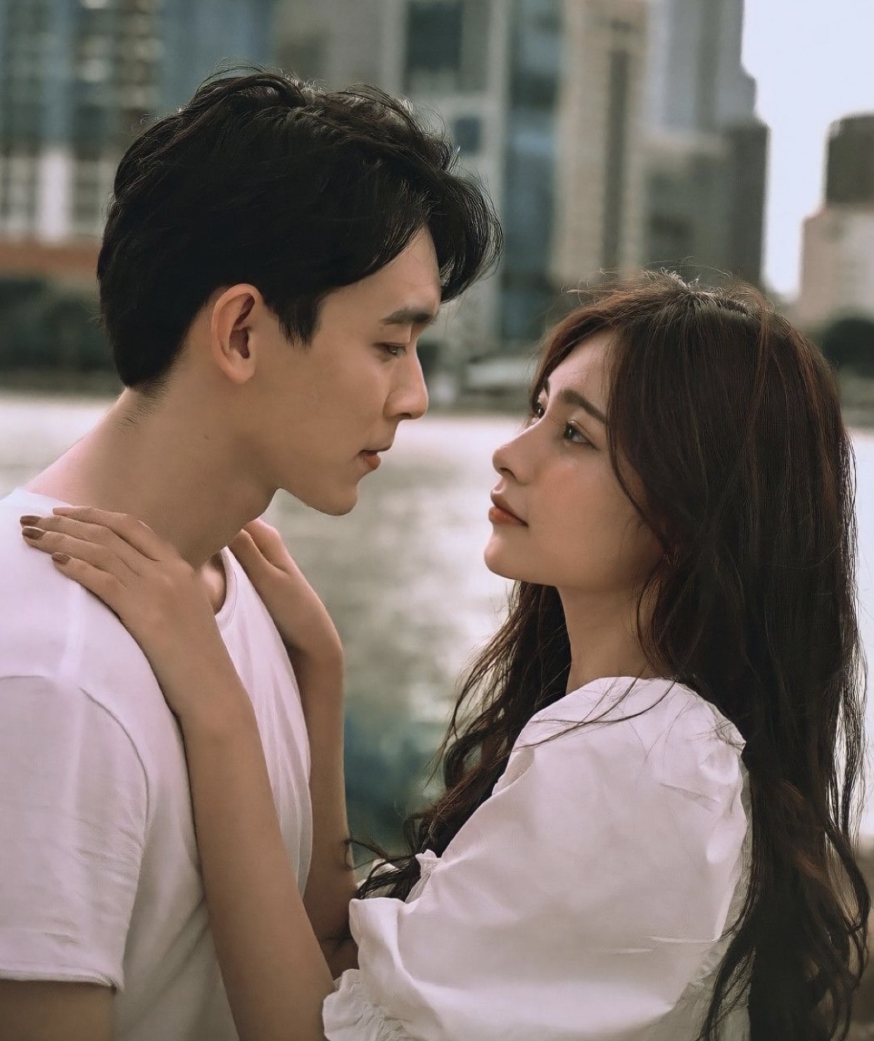 TÌNH YÊU KỊP ĐẾN