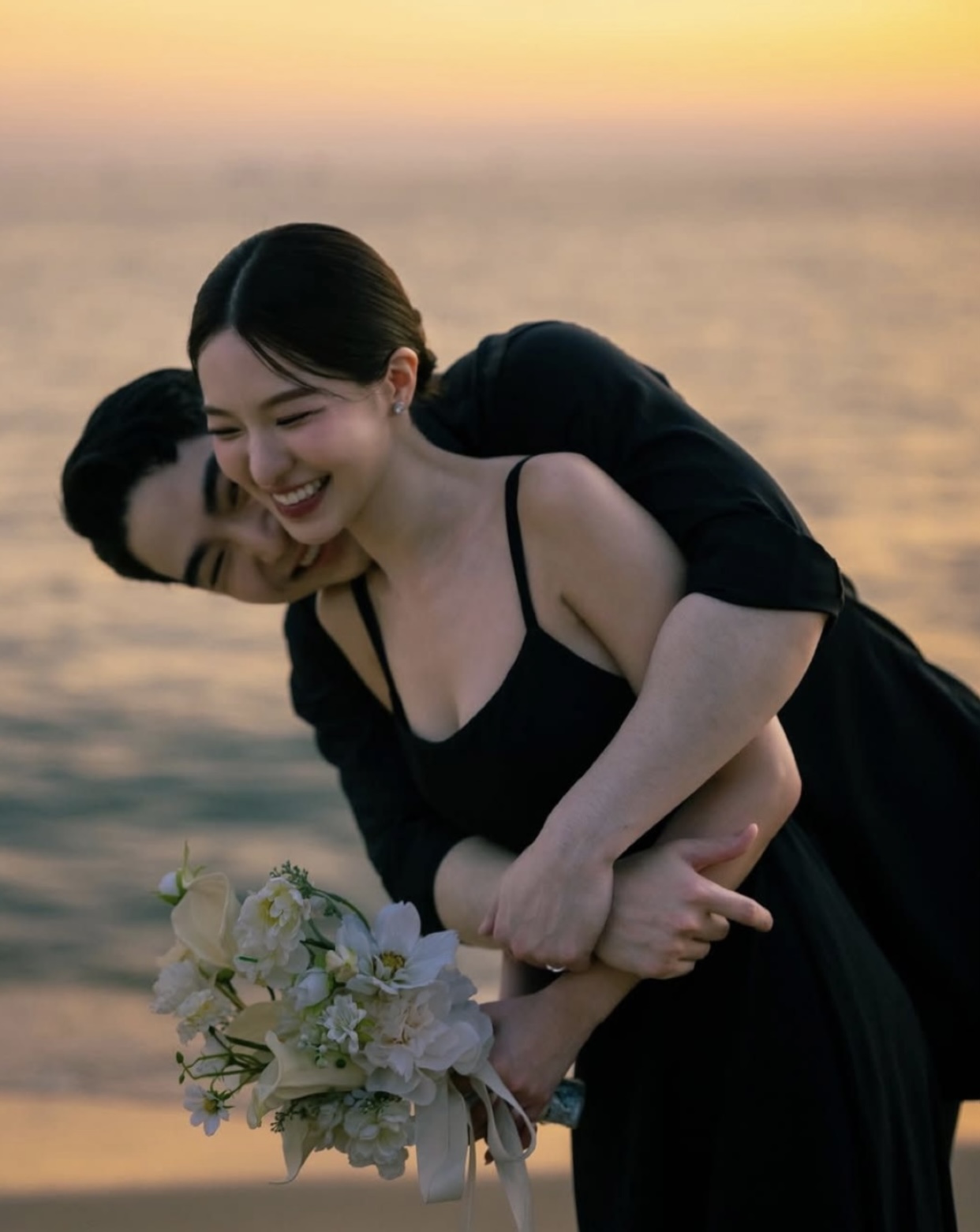 SỰ HY SINH DÀNH CHO NGƯỜI KHÔNG XỨNG ĐÁNG