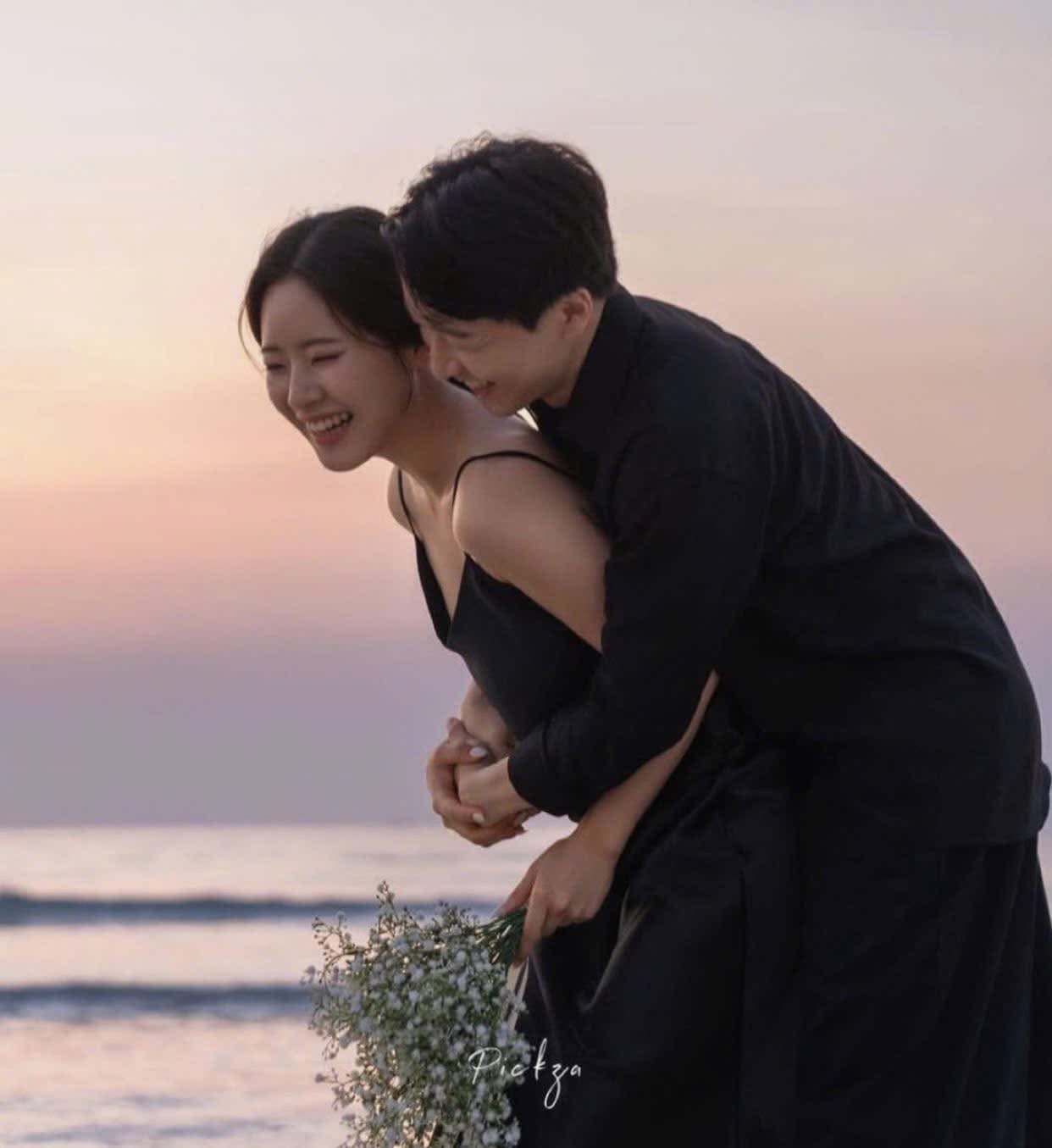 SẾP PHẢI LÒNG NHÂN VIÊN