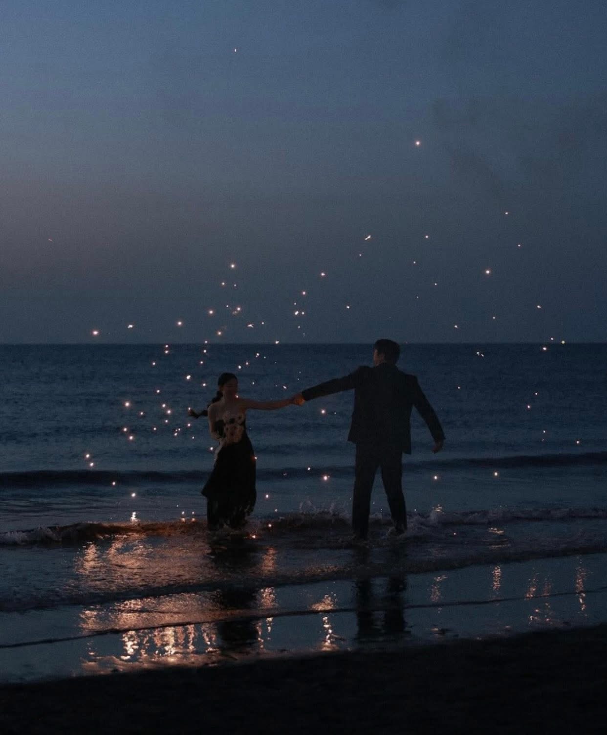 TRỌNG SINH TRỞ LẠI TÔI TỪ CHỐI LỜI CẦU HÔN CỦA ANH