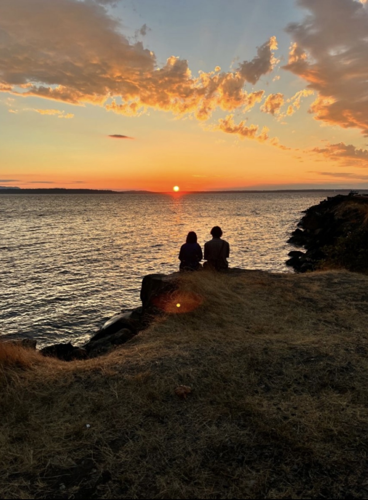 TÌNH YÊU PHAI NHẠT THEO NĂM THÁNG