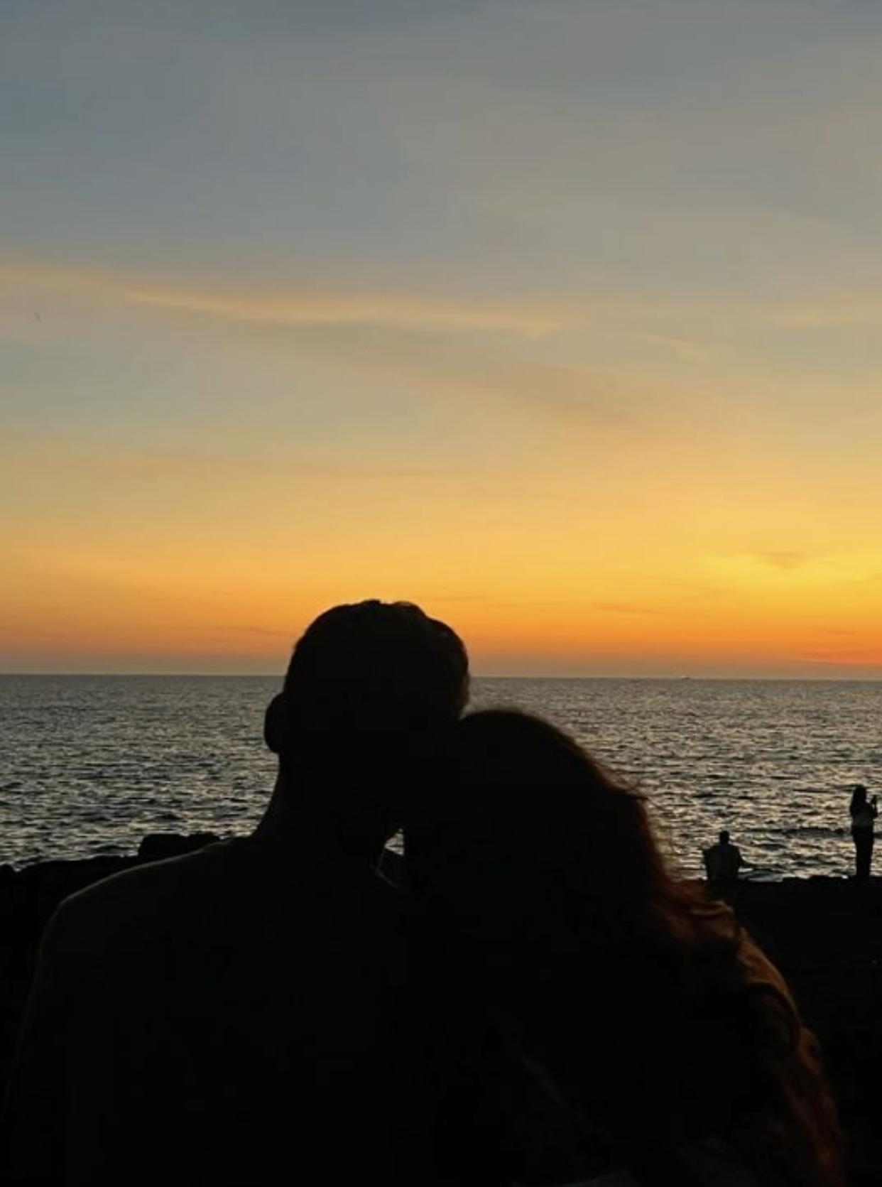 RỜI ĐI KHÔNG NHÌN LẠI