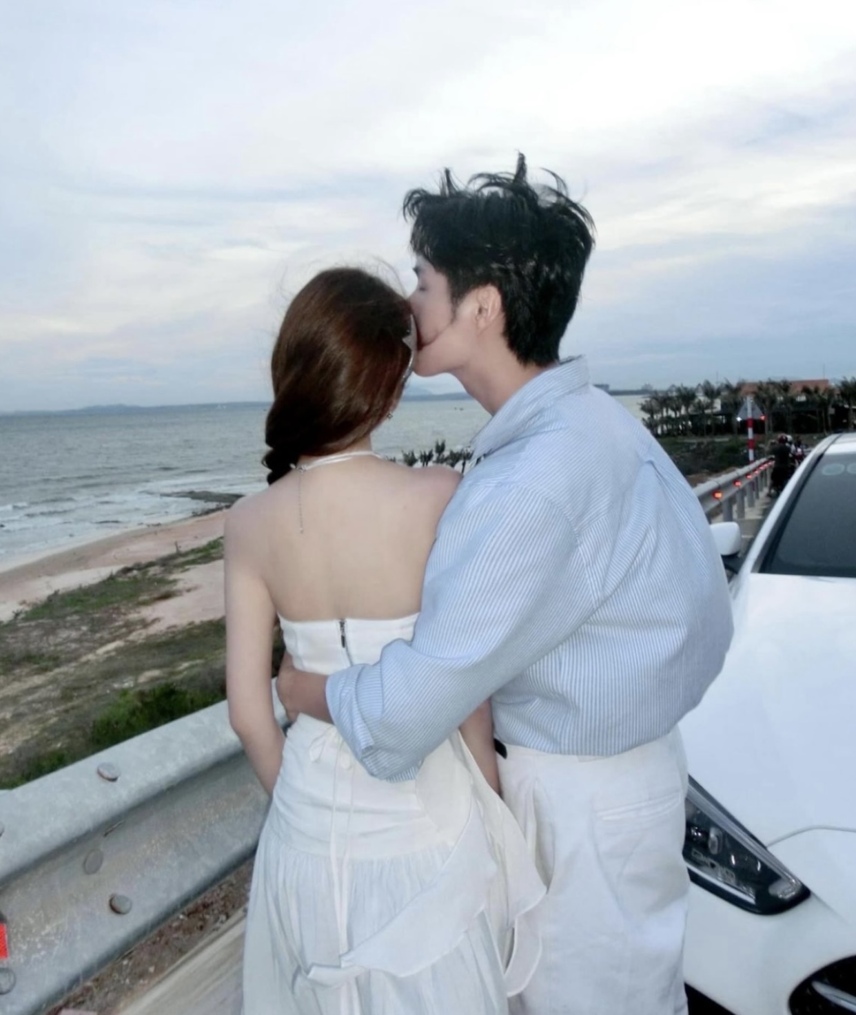 KẾT HÔN VÌ LỢI ÍCH THƯƠNG MẠI