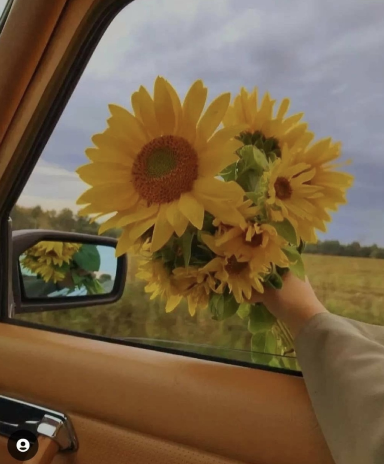 MỘT ĐI KHÔNG TRỞ LẠI