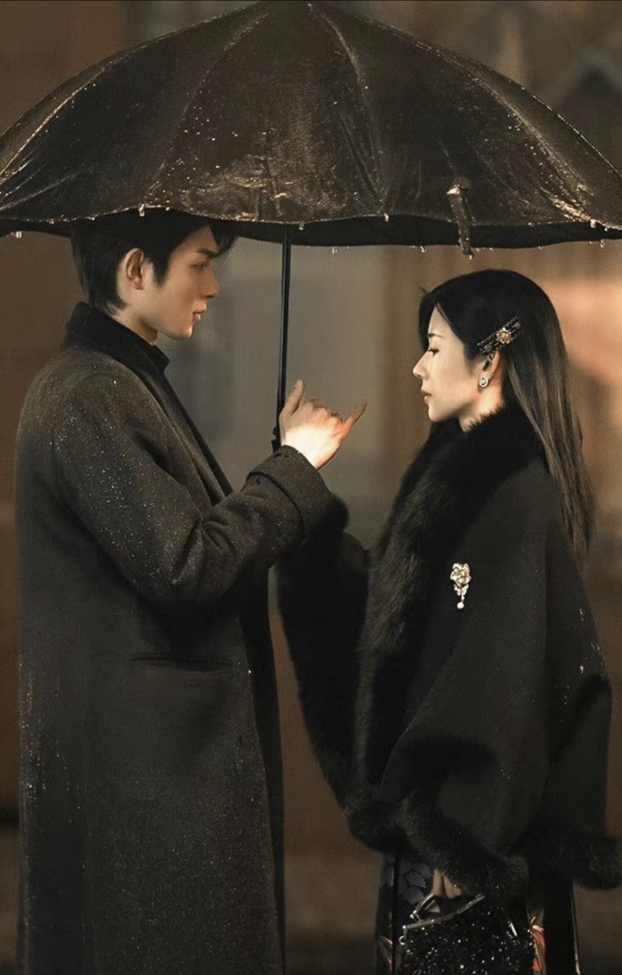 TÌNH CẢM KHÔNG DỄ PHÁN XÉT