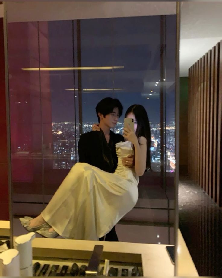 Anh Dị Ứng Với Người Không Phải Em