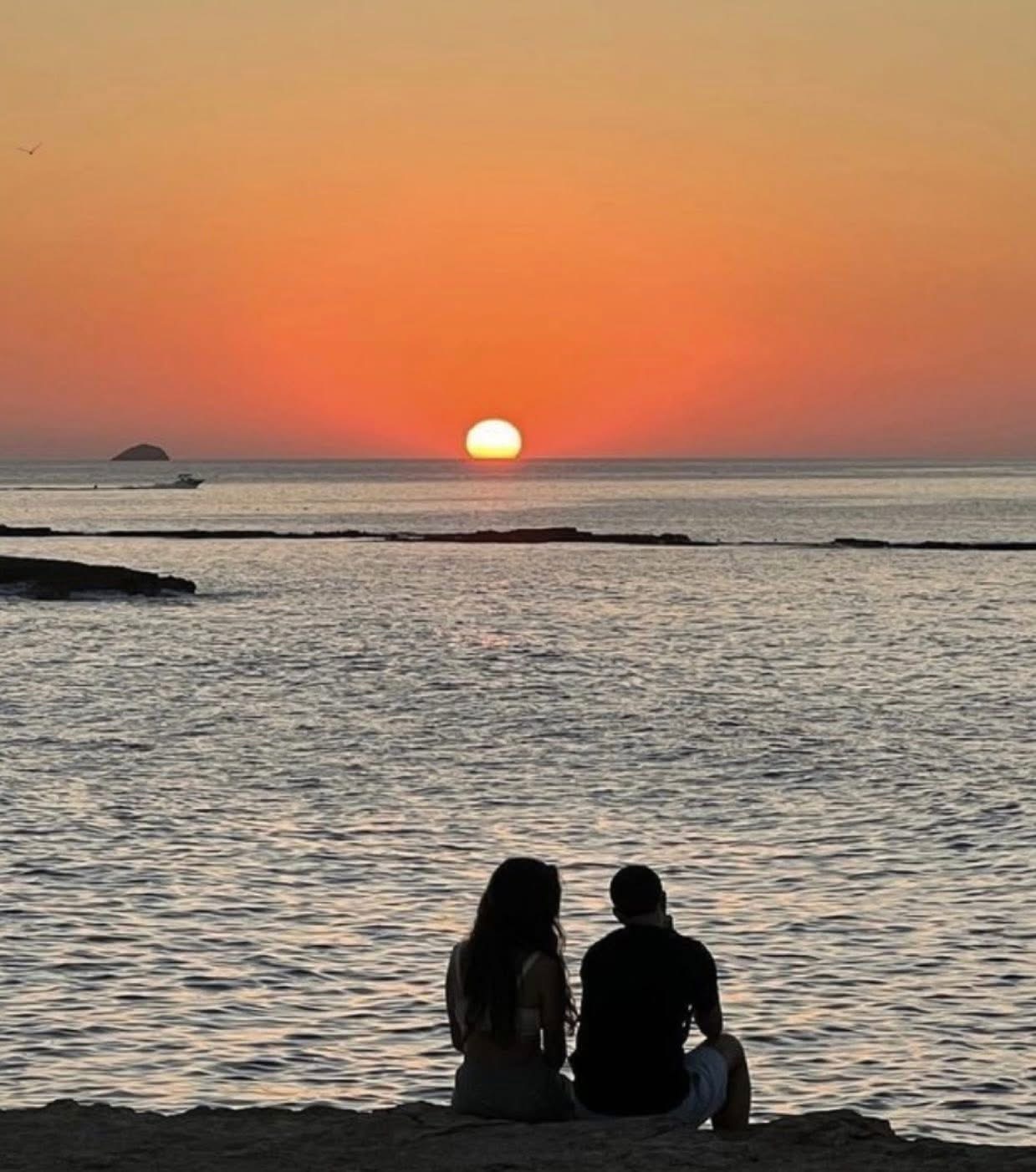 KHÔNG CÓ GÌ LÀ HOÀN HẢO