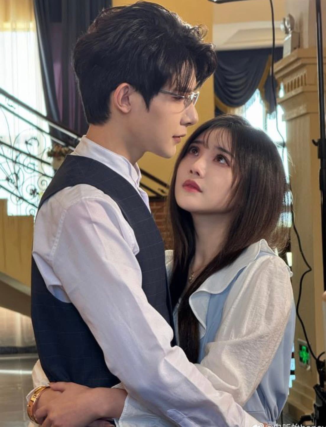 SONG SINH LONG PHỤNG