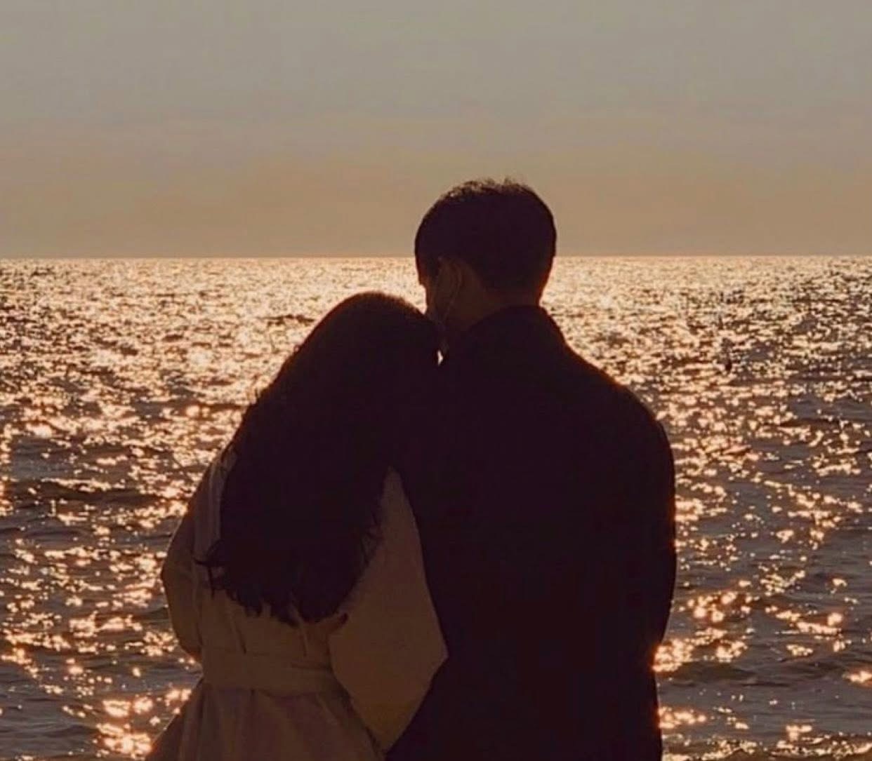 RỜI XA CỐ DIỄN