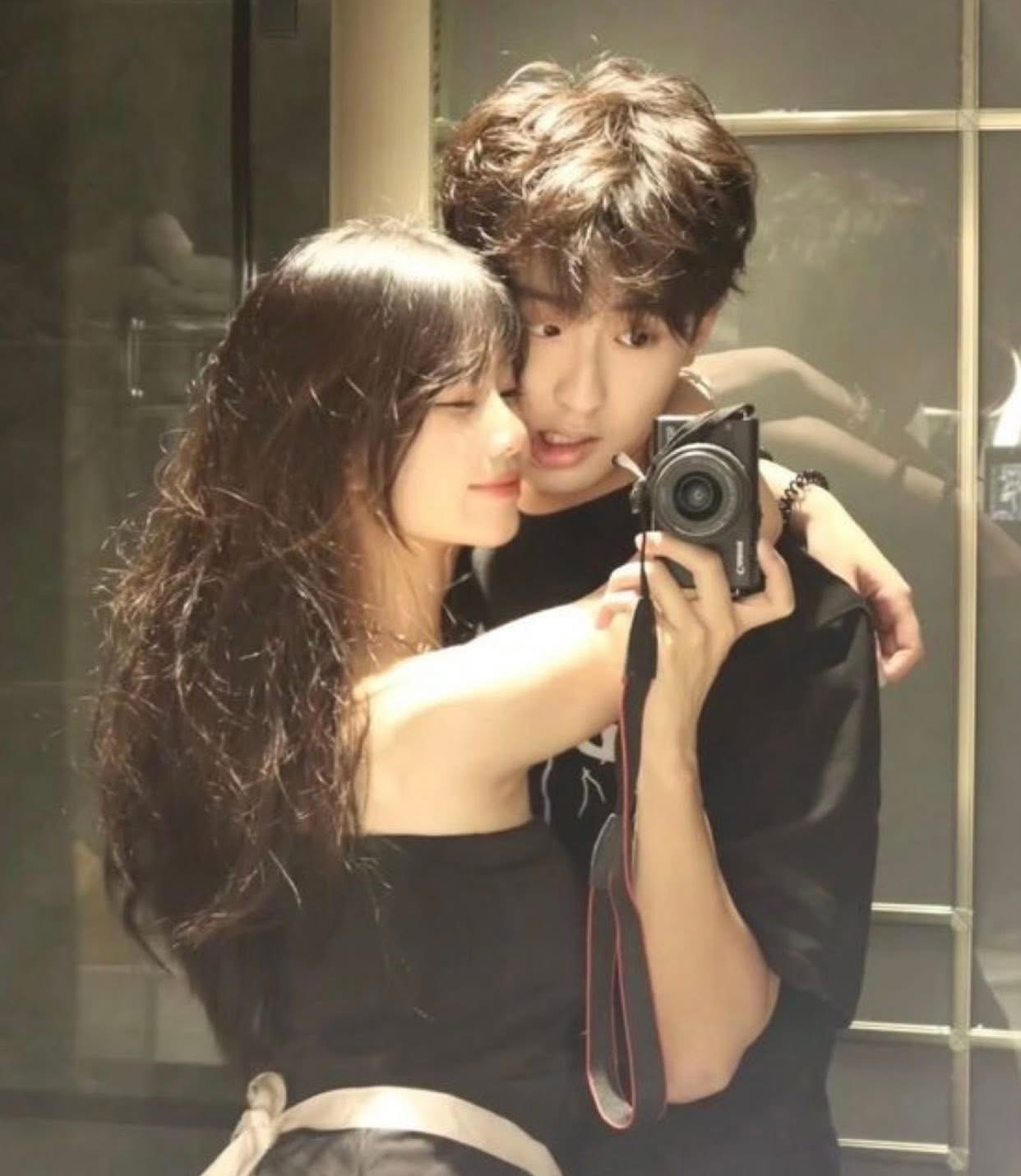 LÀM VỢ NGƯỜI GIÀU