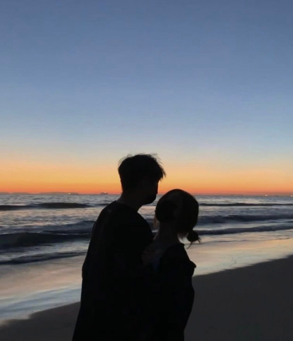 CẦN TIỀN KHÔNG CẦN TÌNH FULL