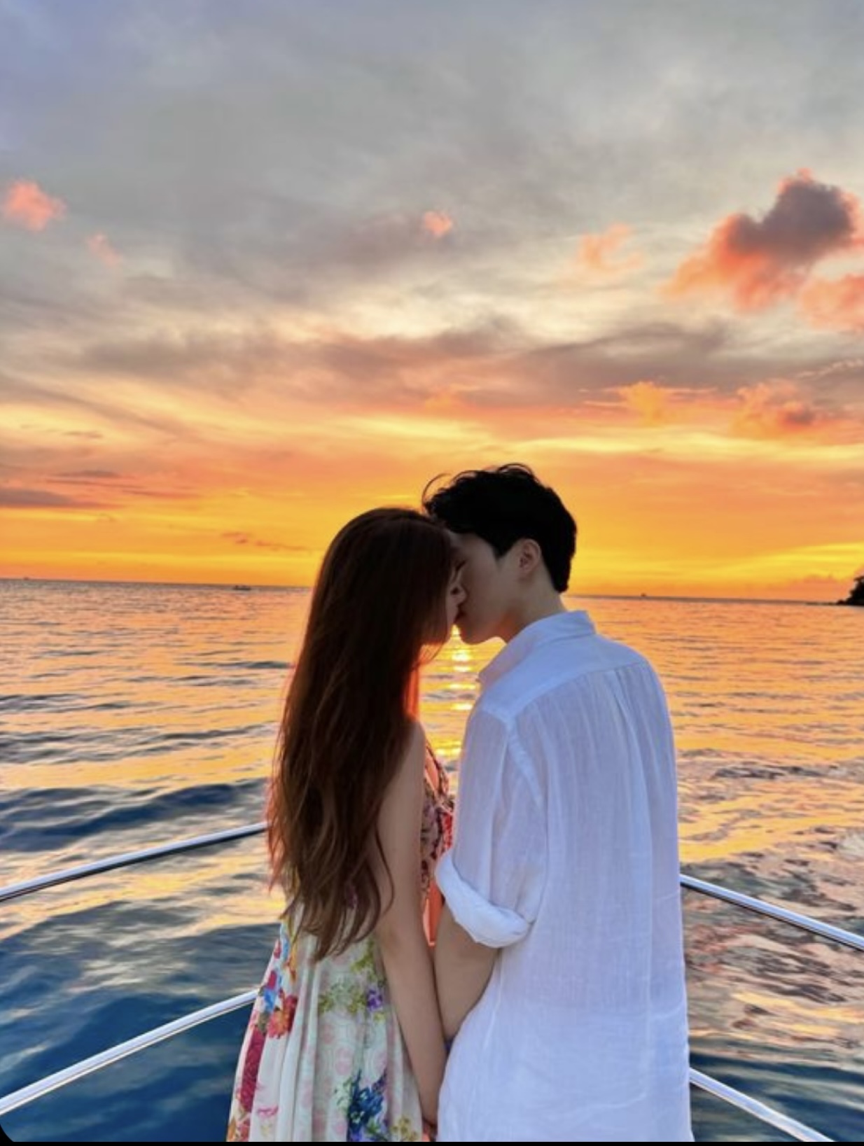 SẴN SÀNG RỜI XA ANH