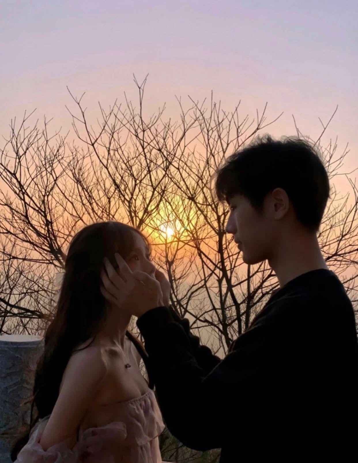 GIẢ CHẾT RỜI XA ANH