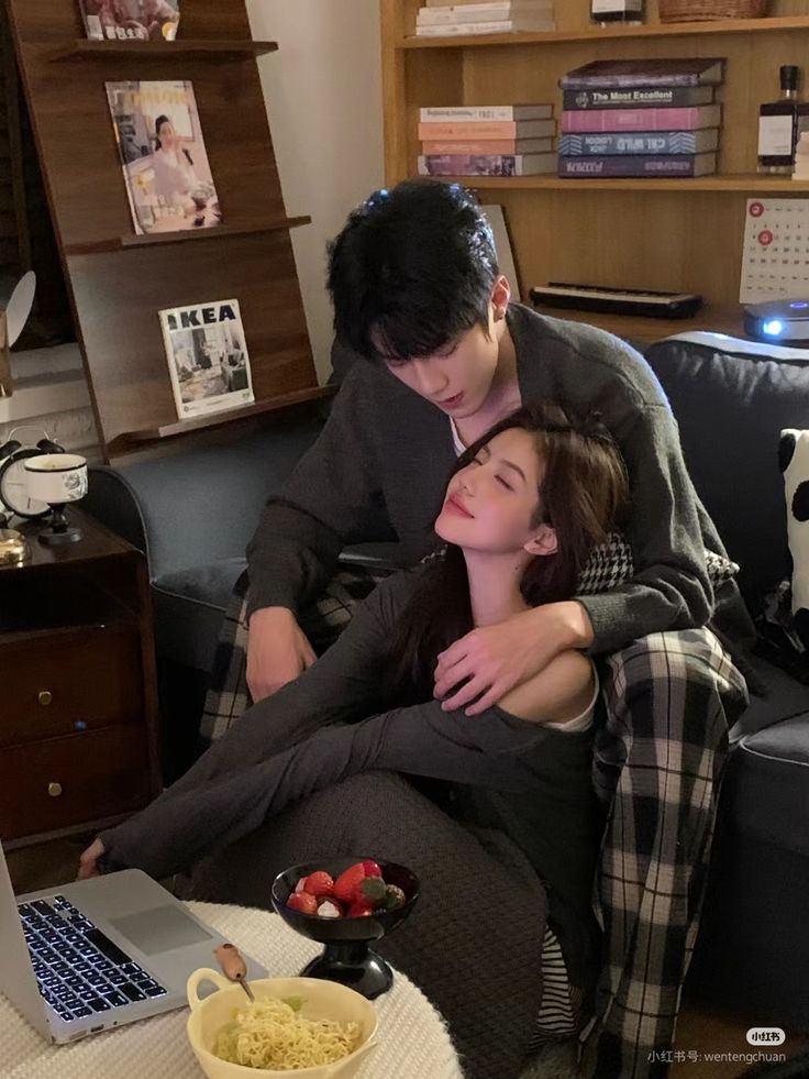 Tình Yêu Sáu Tuần