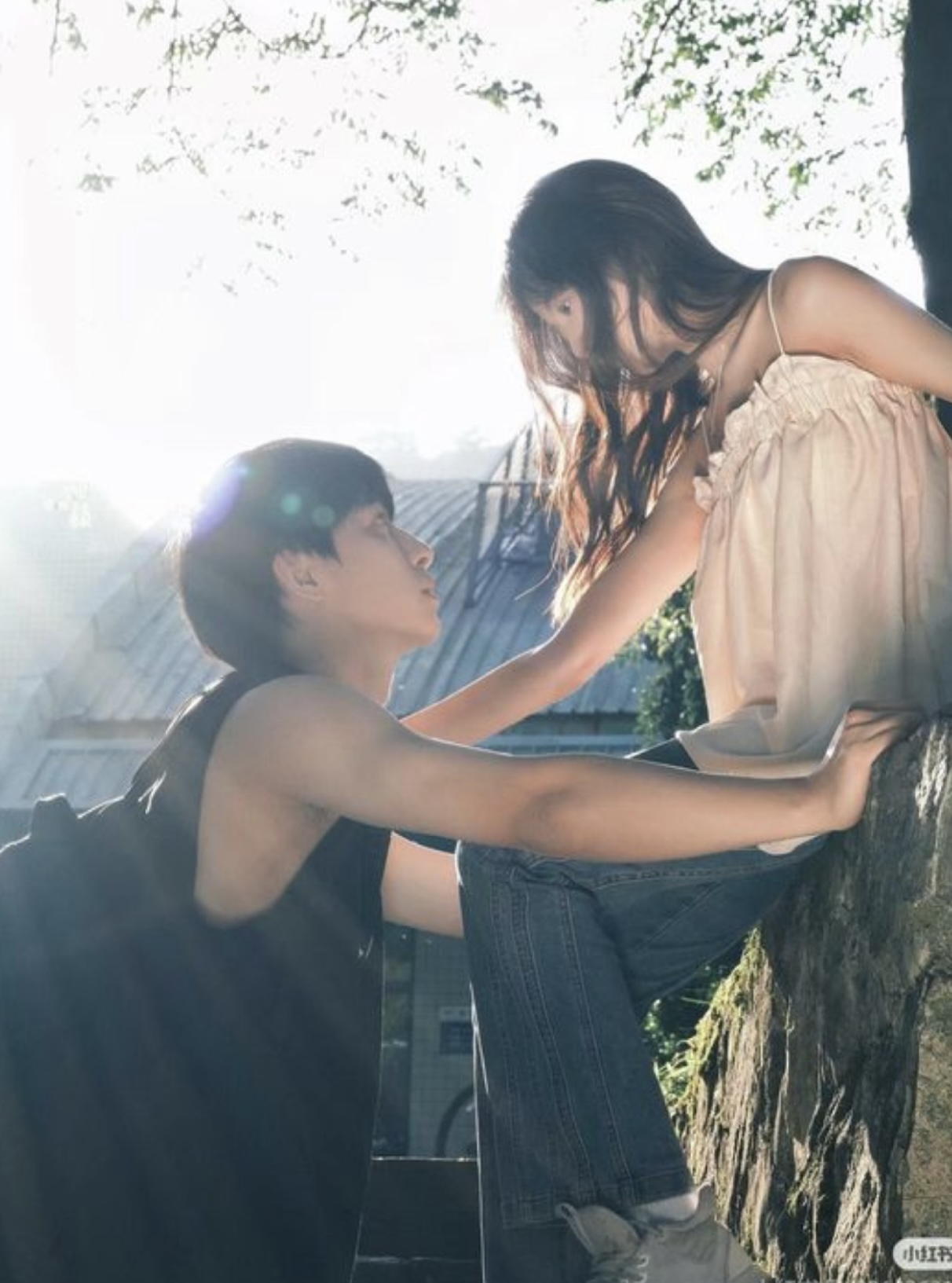 ĐẠI CẢ HỌC ĐƯỜNG GIẢ NGHÈO