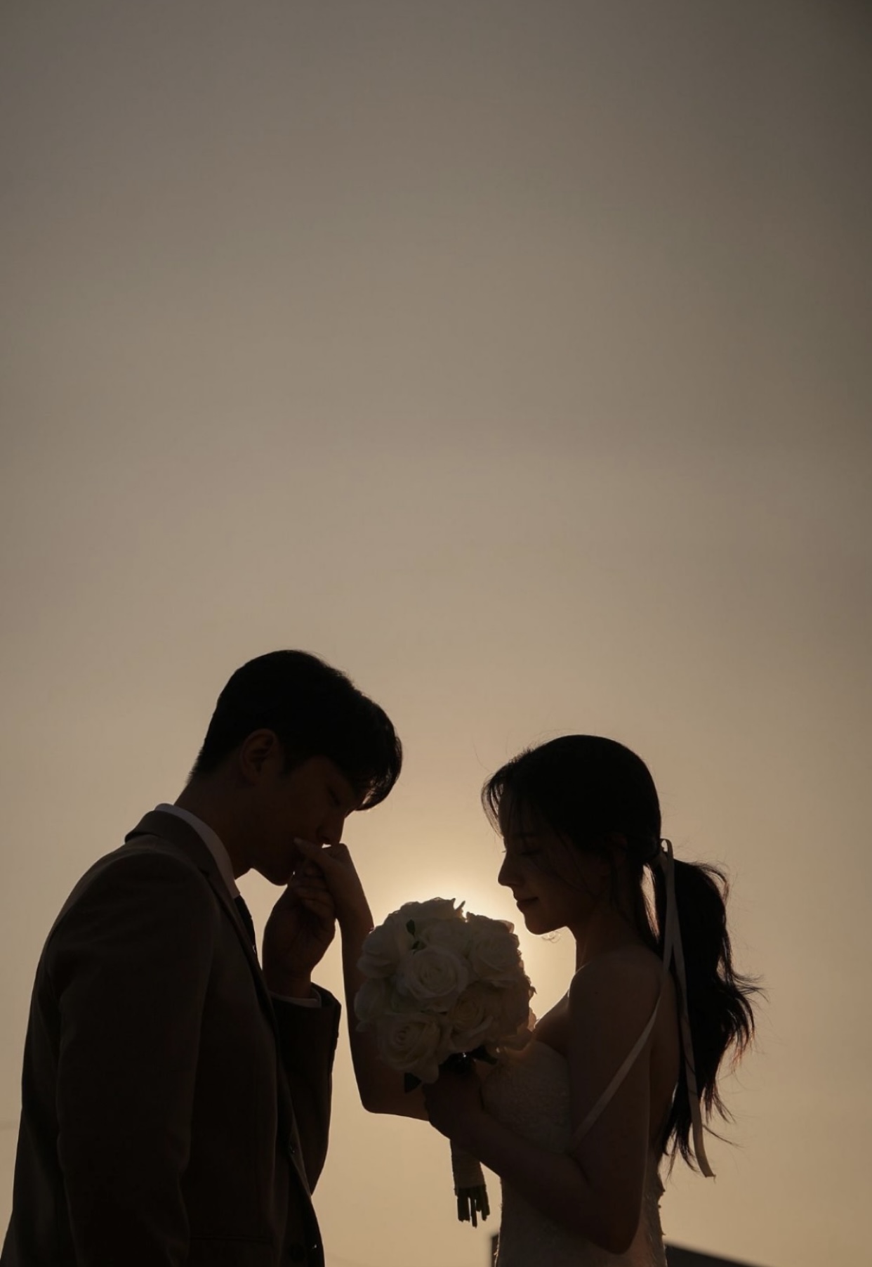 CHỜ ANH KHÔNG ĐẾN