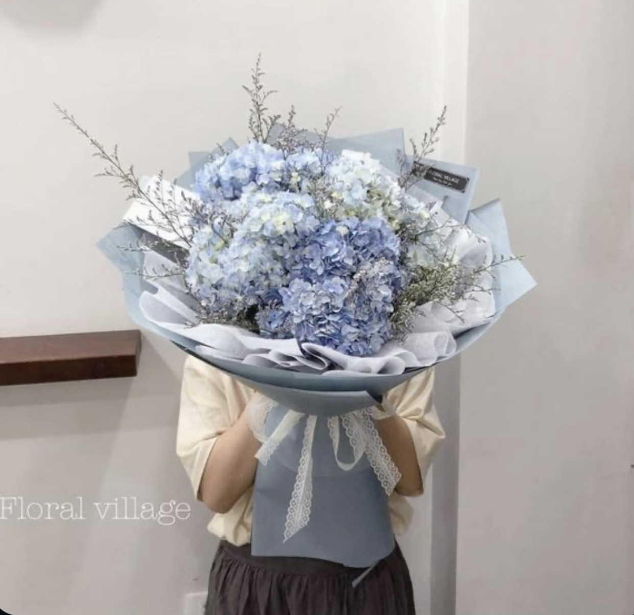 TÌNH YÊU LÀ SỰ MÊ TÍN