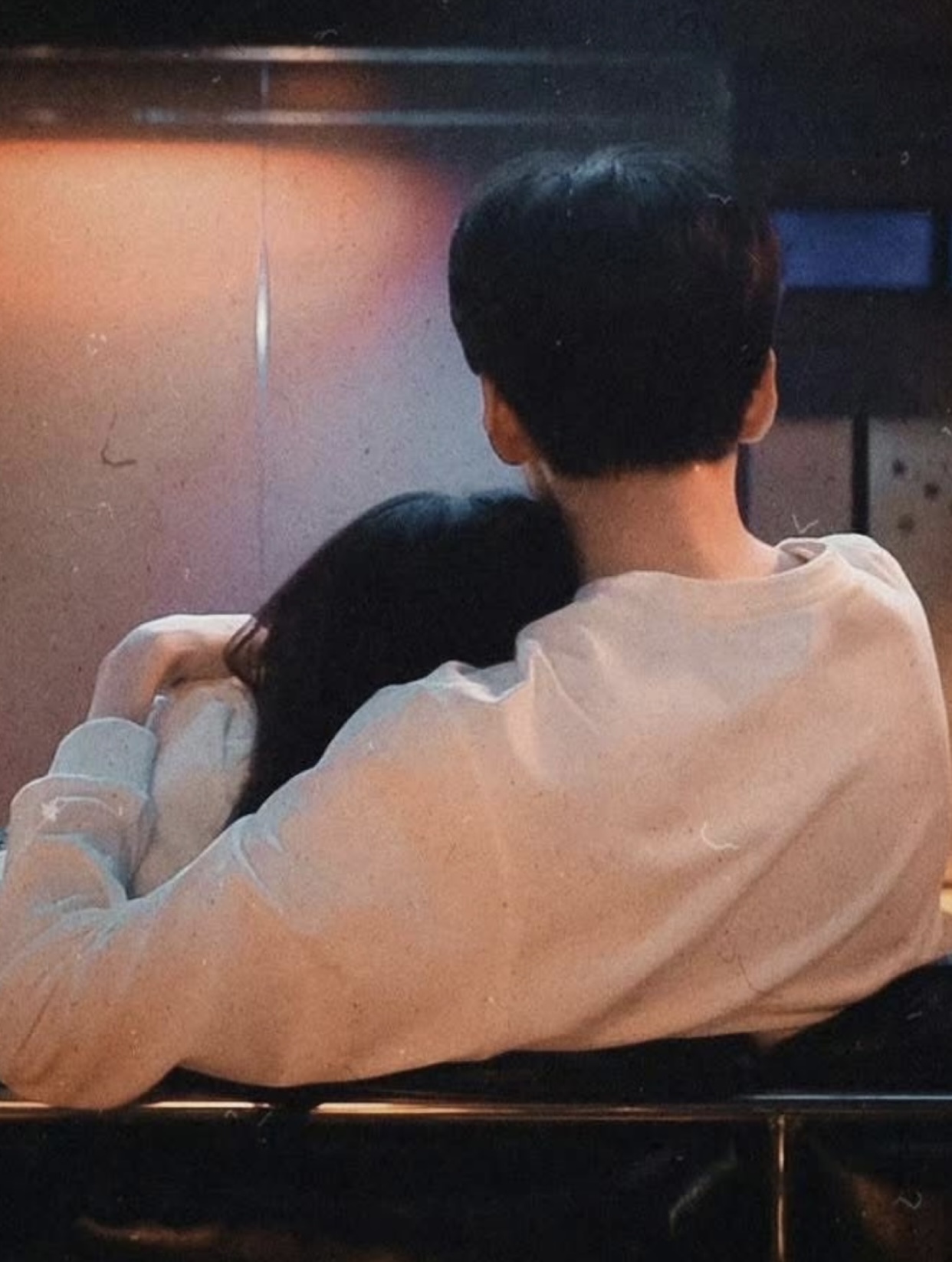 EM TẠM BIỆT QUÁ KHỨ